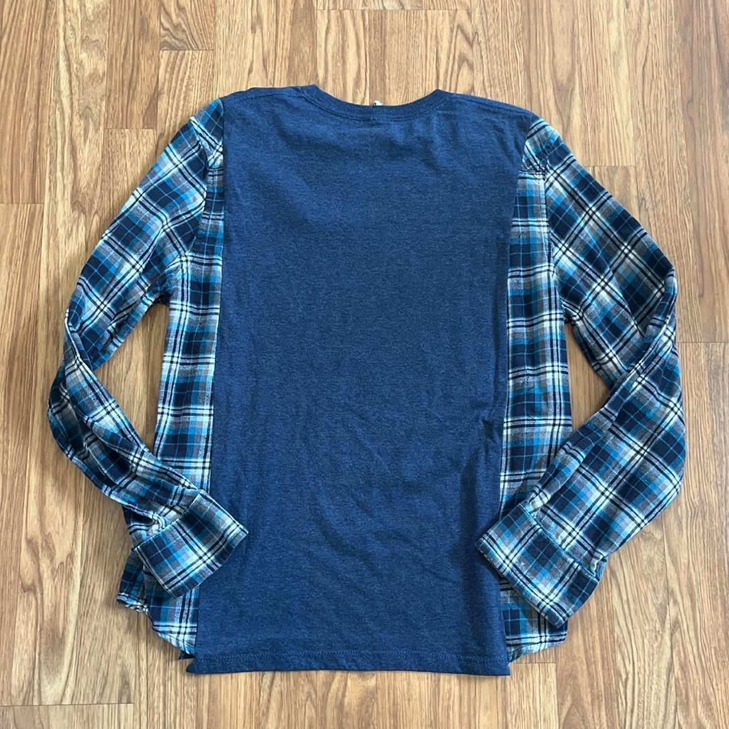 Super Mario Flannel Sweatshirt Shirt upcycled unisex one Size