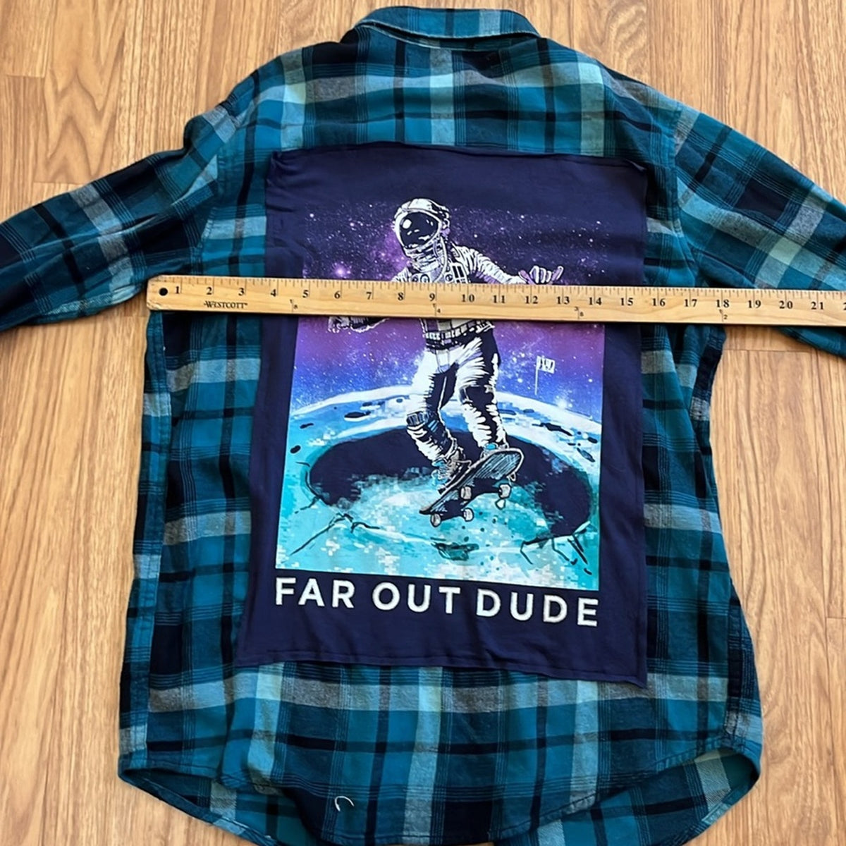 Skateboarder Space Far out Dude Flannel Shirt upcycled unisex XL