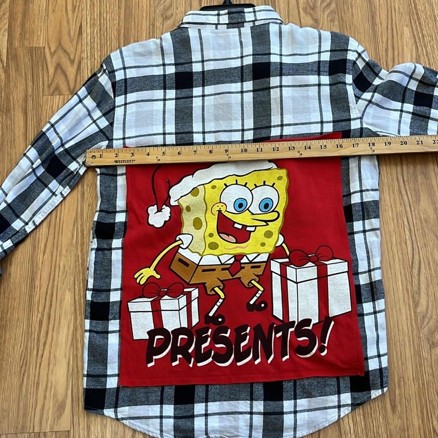 Spongebob Christmas Flannel Shirt upcycled unisex size XL  14 - 16