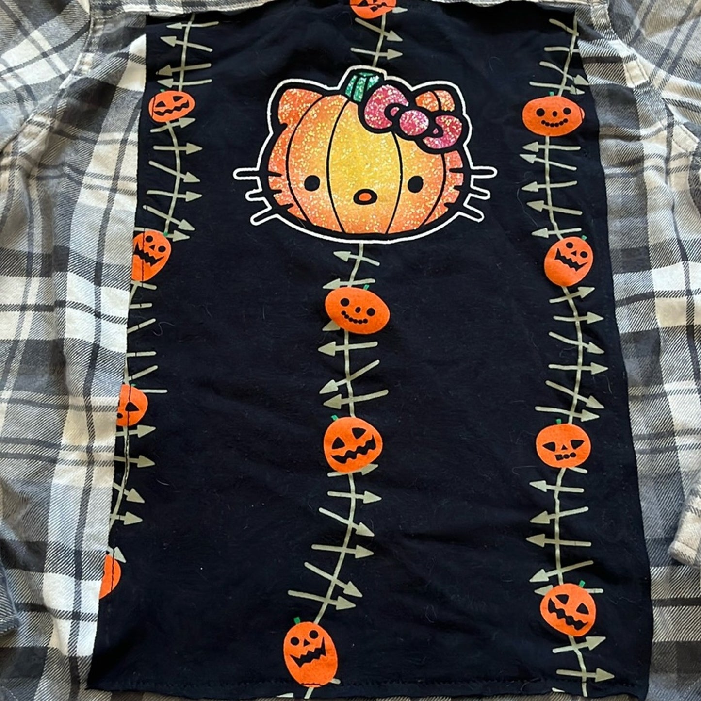 Hello Kitty Abercrombie & Fitch Halloween Flannel Shirt upcycled 7/8