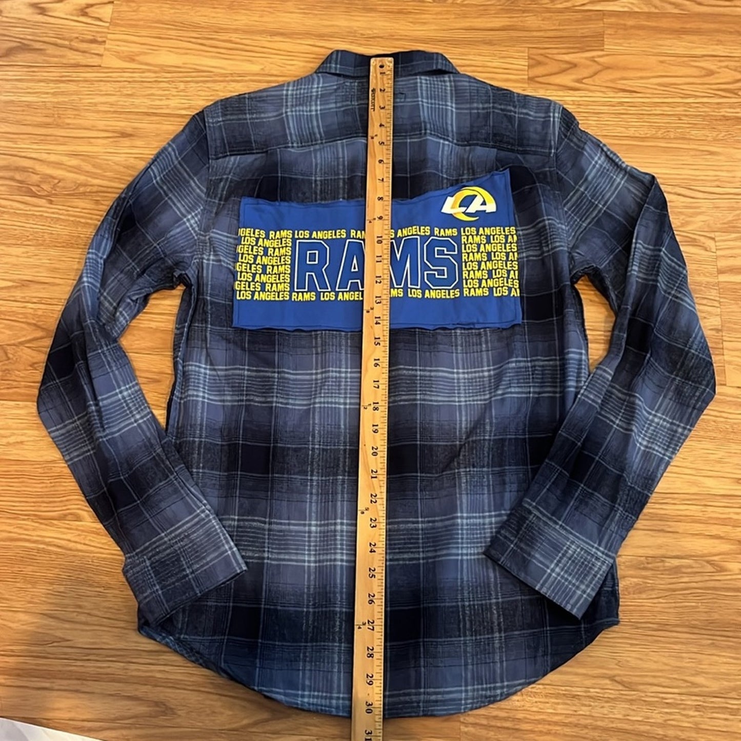 LA Rams NFL Upcycled Flannel Shirt Unisex Size Small S