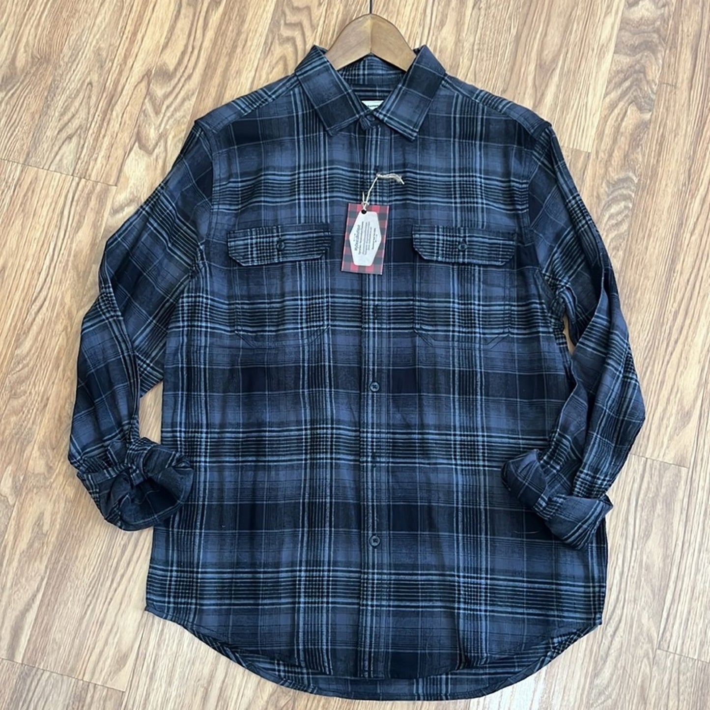 Las Vegas Raiders Flannel Shirt unisex size Medium