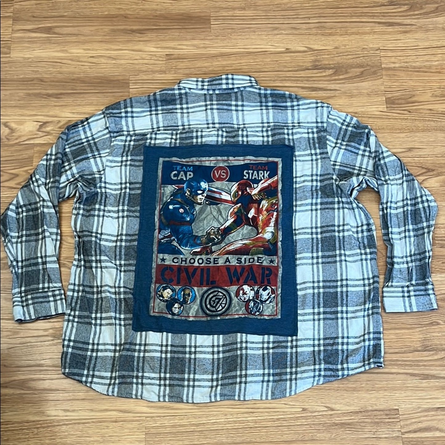 Marvel Civil War Upcycled Flannel Shirt unisex Size 4XL