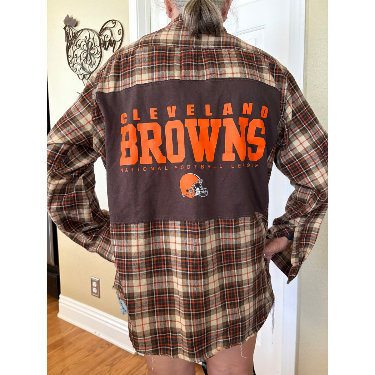 Cleveland Browns NFL Upcycled Flannel Shirt Unisex Size XL X-large