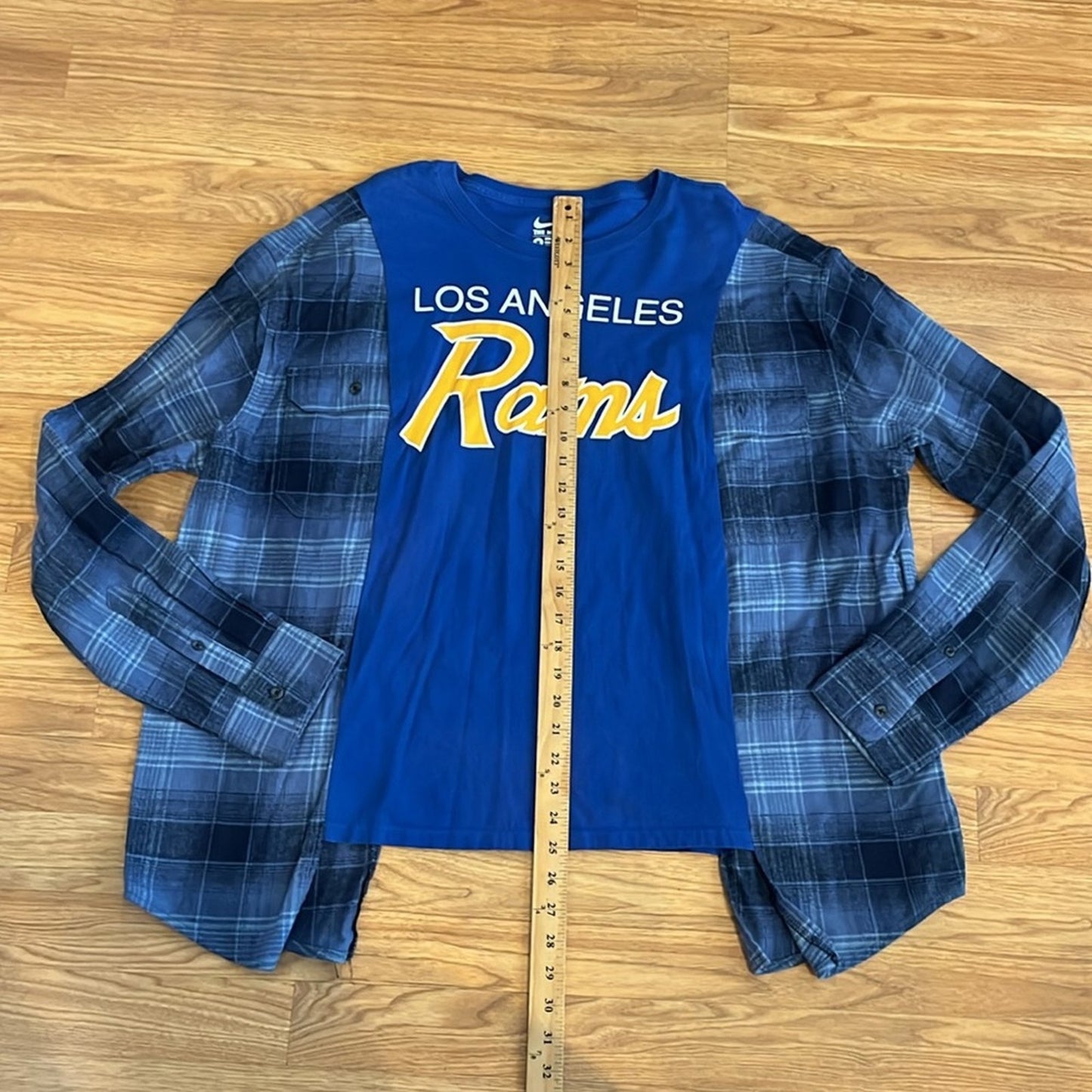 Los Angeles Rams LA Flannel Shirt / Sweatshirt upcycled unisex one size
