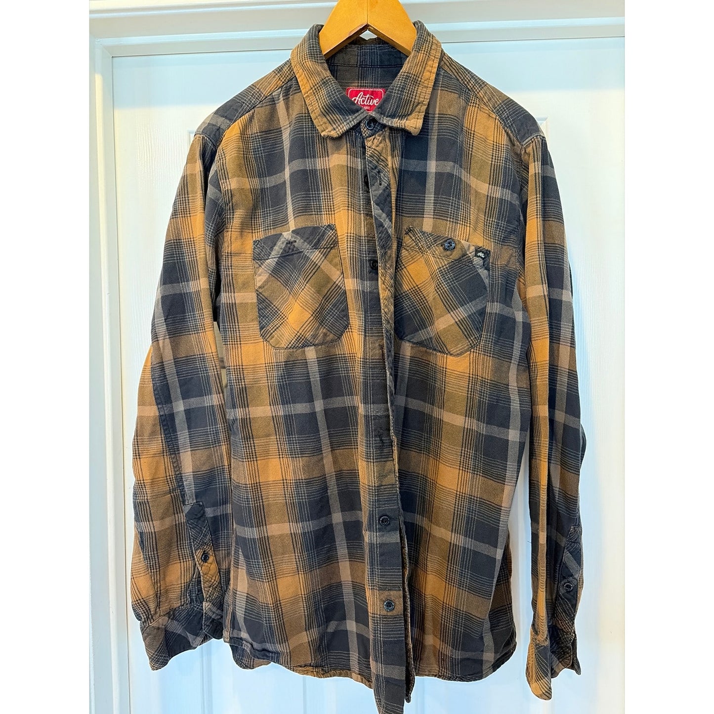 Metallica Upcycled Flannel Shirt unisex Size X-large XL missing bottons