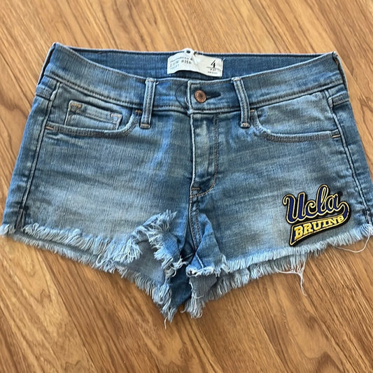 UCLA jean shorts  frayed Abercrombie & Fitch low rise size 4