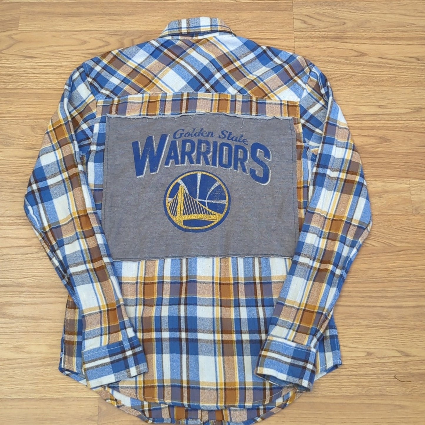 Golden State Warriors Flannel Shirt upcycled one of a kind size XS unisex