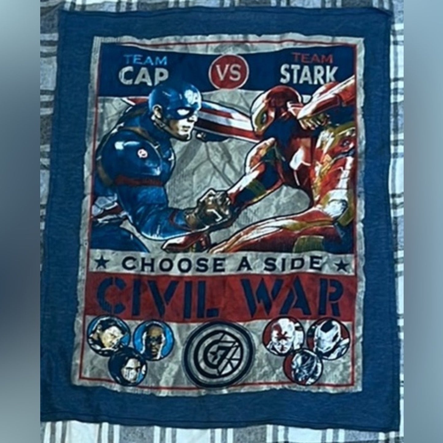 Marvel Civil War Upcycled Flannel Shirt unisex Size 4XL