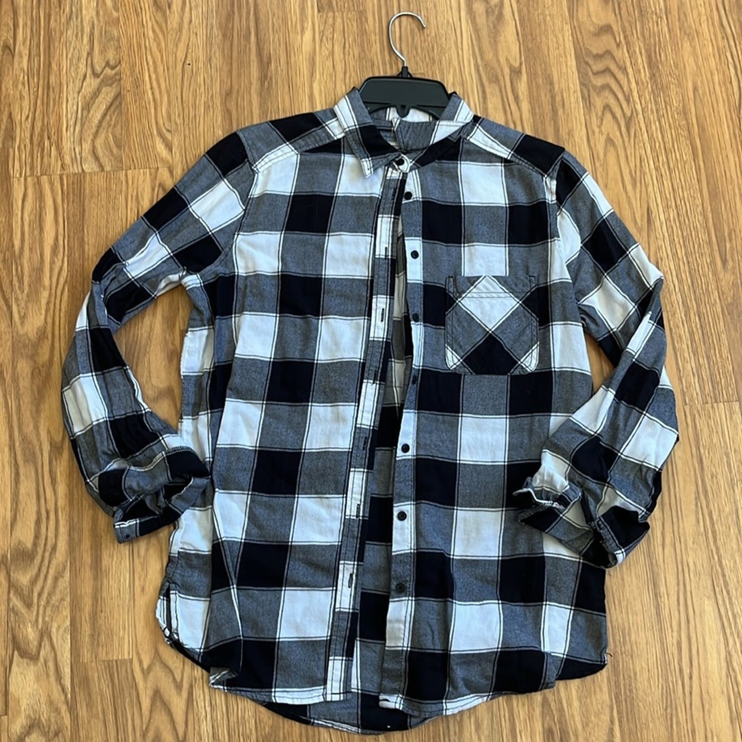 Dog Mom Flannel Shirt size Medium M