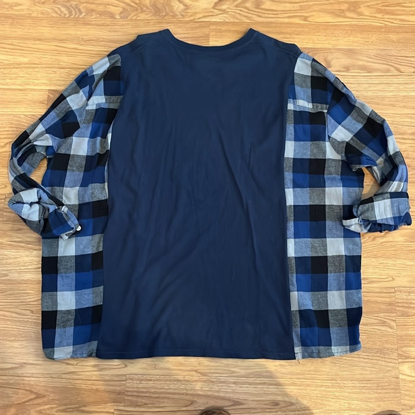 Los Angeles Rams LA Flannel Shirt / Sweatshirt upcycled unisex one size