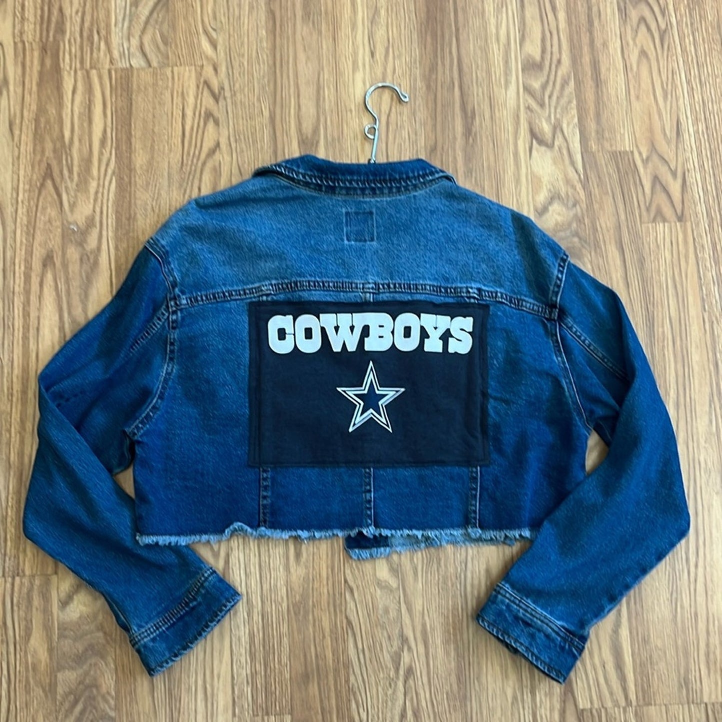 Dallas Cowboys NFL Football Jean Jackets Short Frayed size Large L