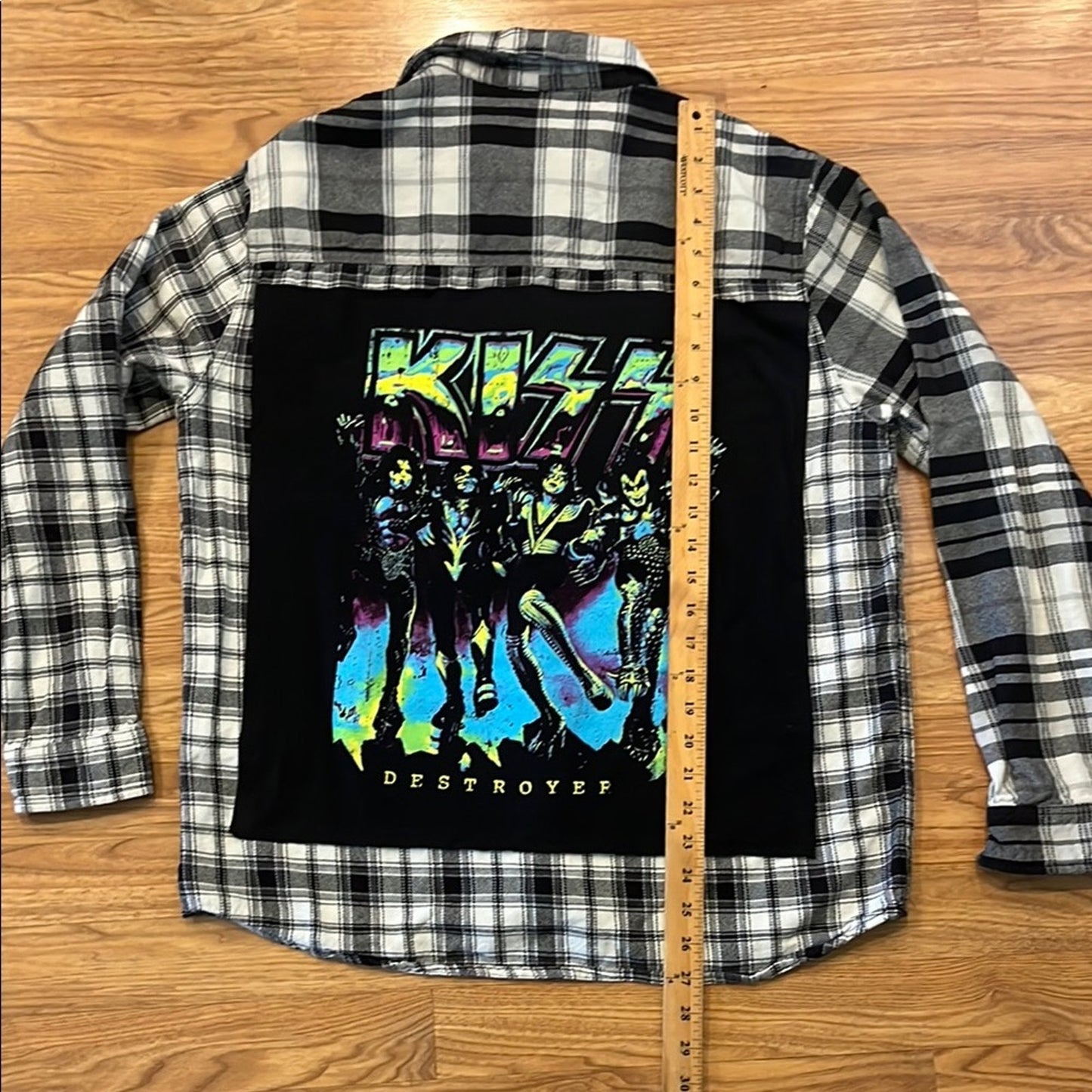 KISS Upcycled Flannel Shirt Unisex Size Medium M