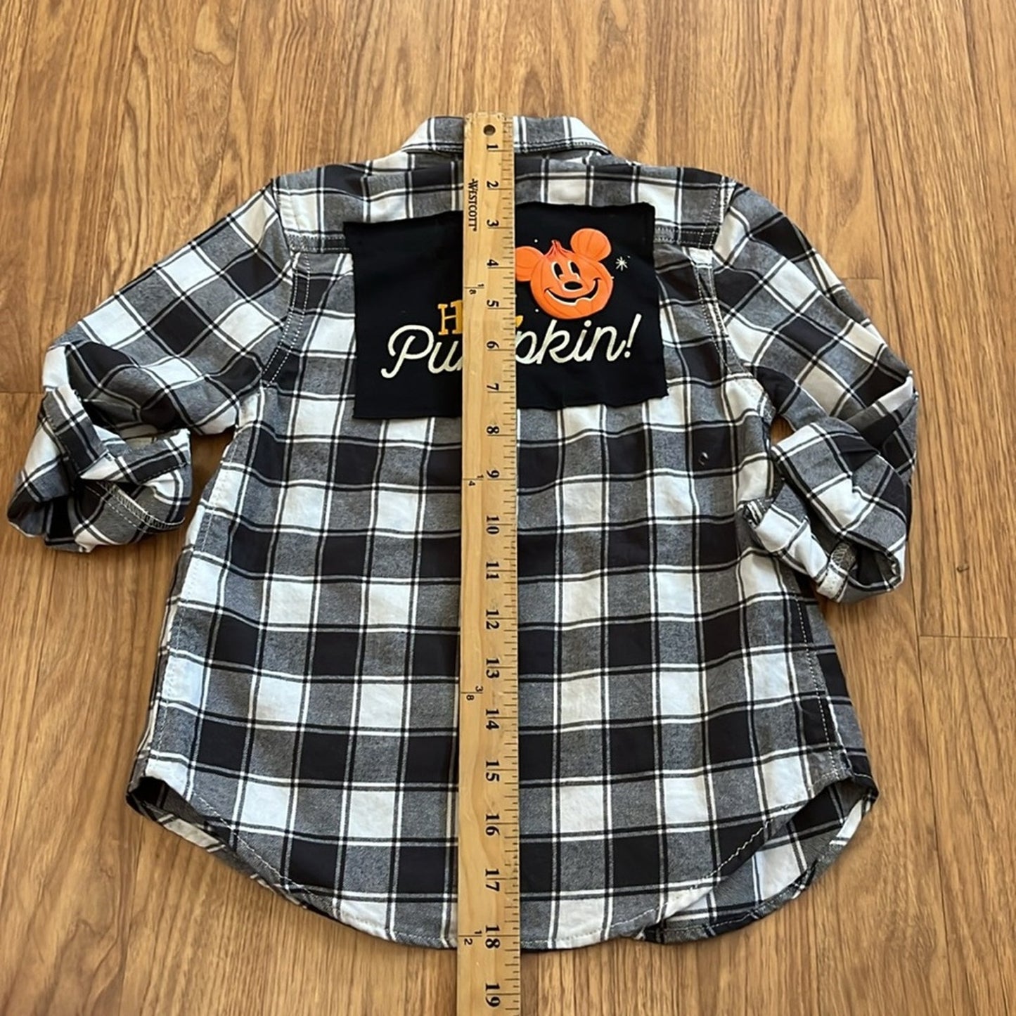 Hey Pumpkin Halloweek Flannel Shirt upcycled size XS 4 / 5