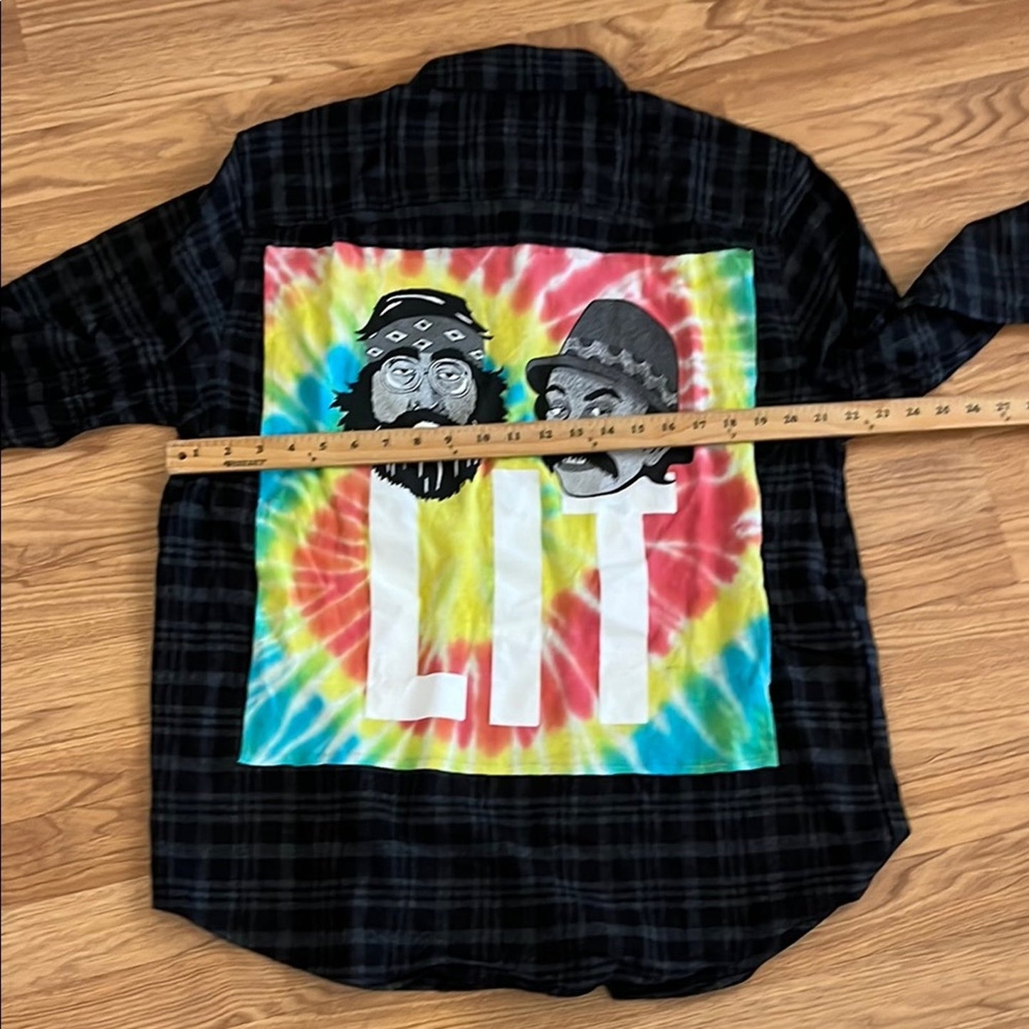 Cheech & Chong Flannel Shirt upcycled unisex Size Large L