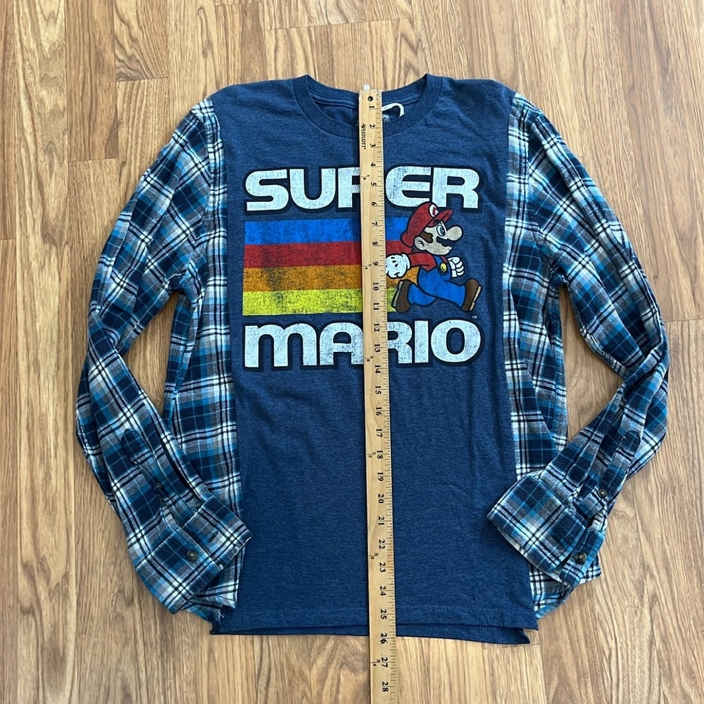 Super Mario Flannel Sweatshirt Shirt upcycled unisex one Size