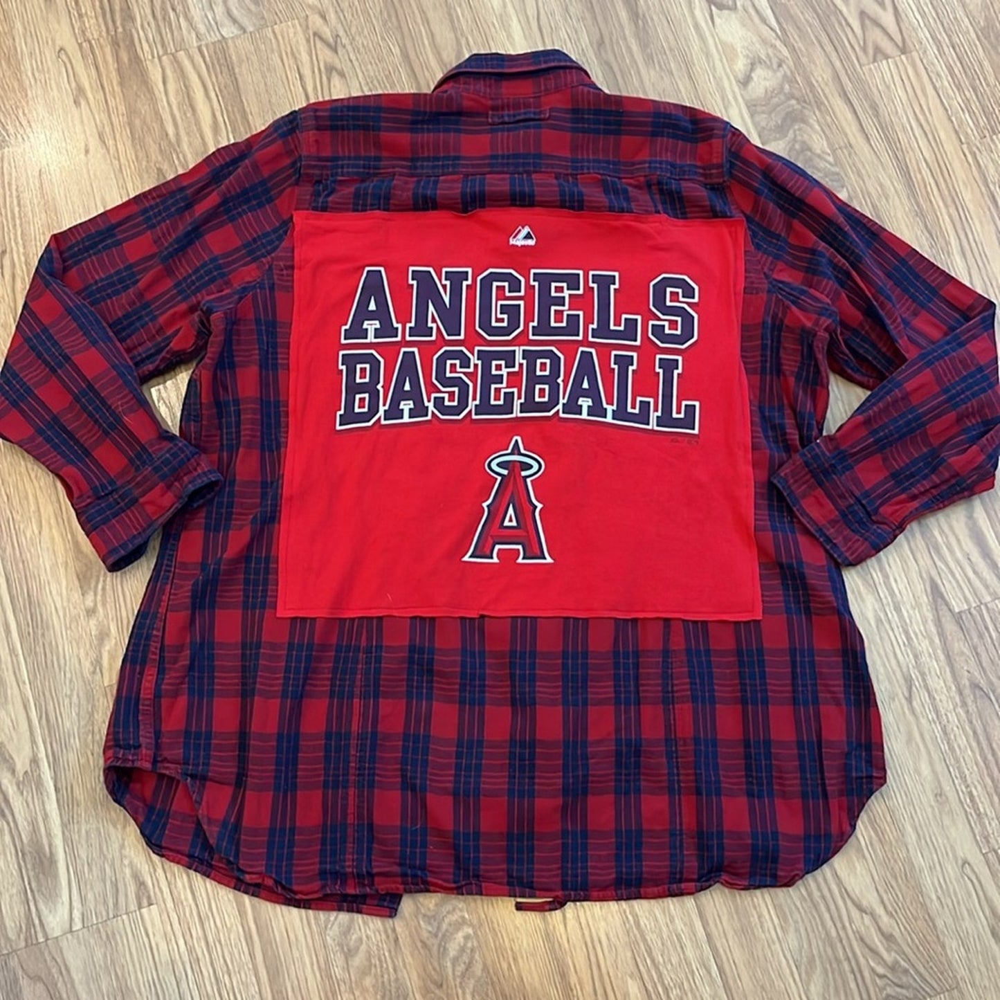 Angels Baseball MLB Flannel Shirt upcycled unisex size XXL