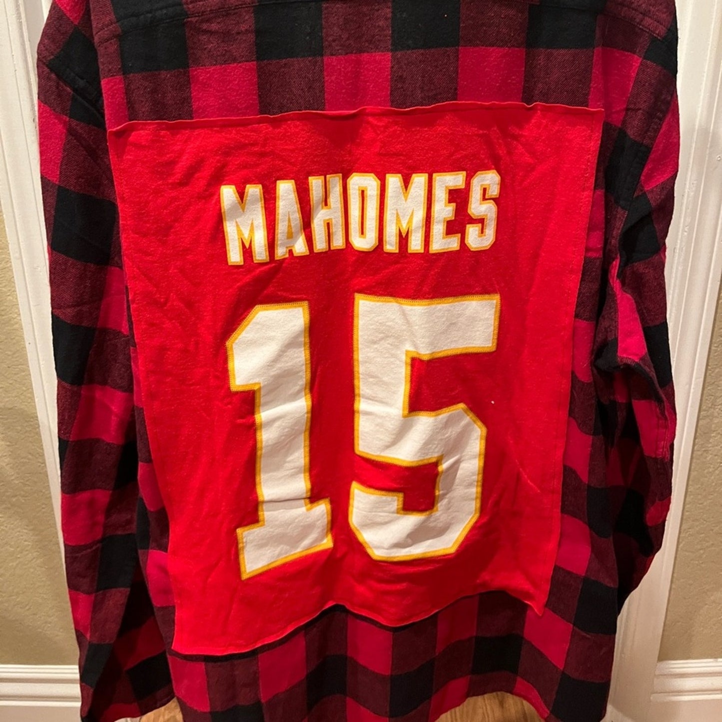 NFL Kansas City Chiefs Mahomes 15 Flannel Shirt upcycled unisex size XXL