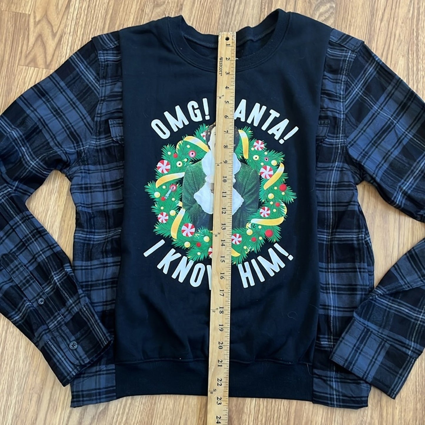 Elf OMG Stanta Christmas Flannel Shirt / Sweatshirt upcycled unisex Medium