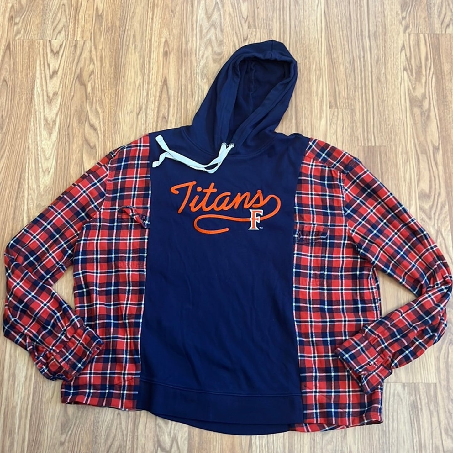 Cal State Fullerton Titans CSUF Flannel Sweatshirt upcycled one of a kind Medium