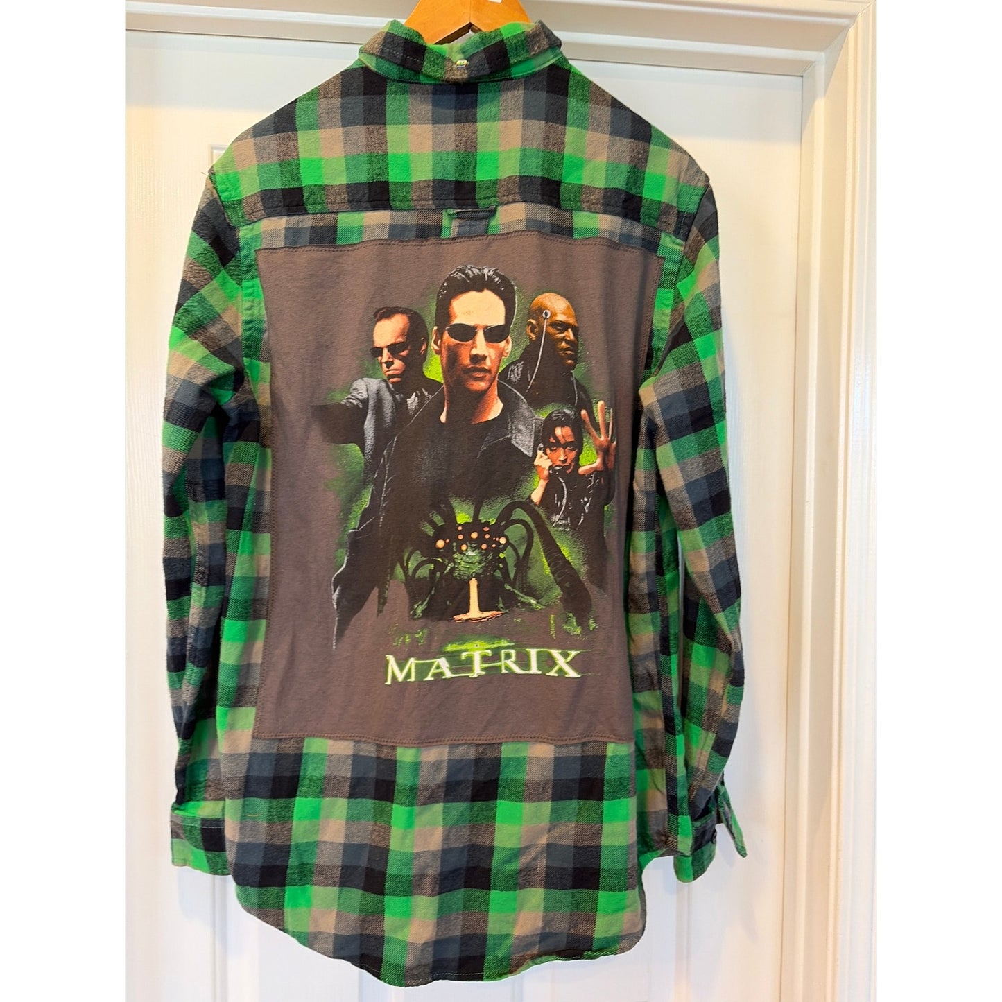 The Matrix Upcycled Flannel Shirt Unisex Size Medium M