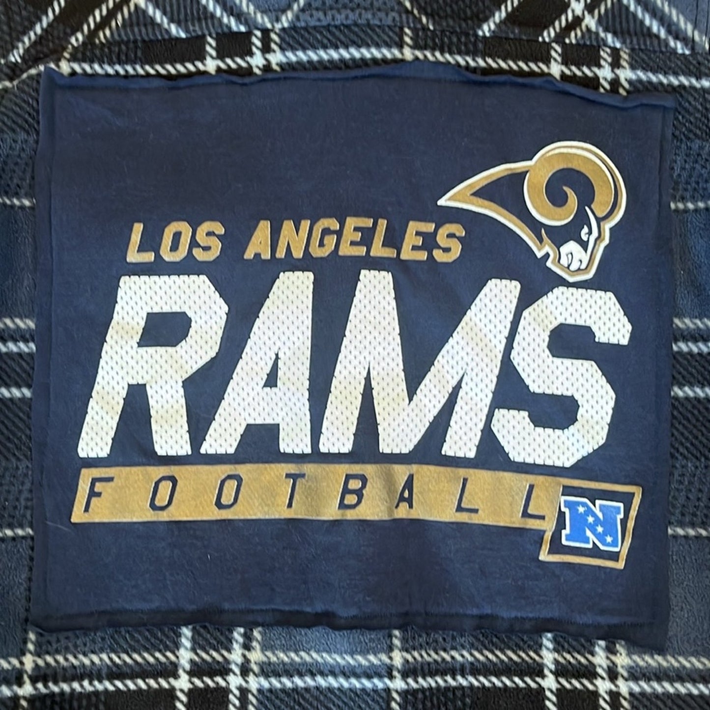 Los Angeles Rams Football NFL Fleece Jacket upcycled unsex Size Medium M