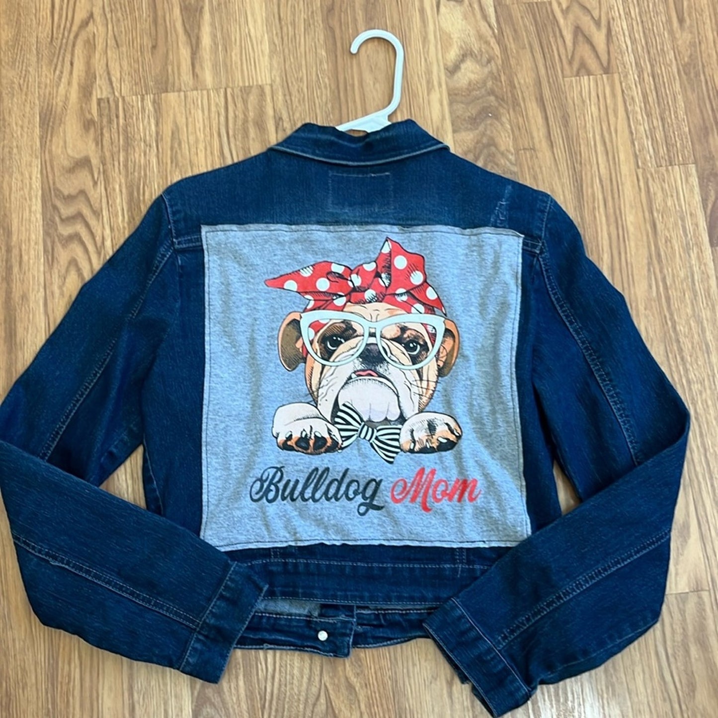 Bulldog Mom Jean Jacket size Medium M